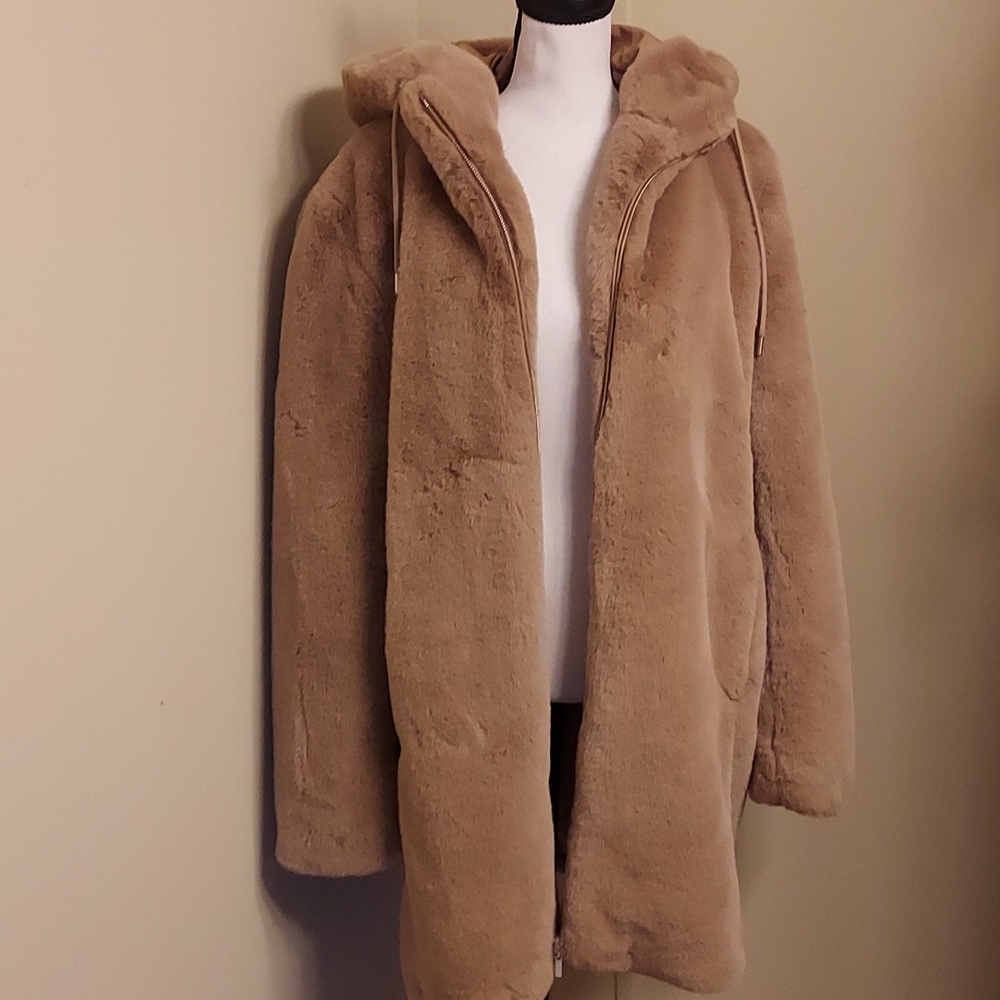 Rachel Zoe Faux Fur Hooded Coat in Camel/Tan
